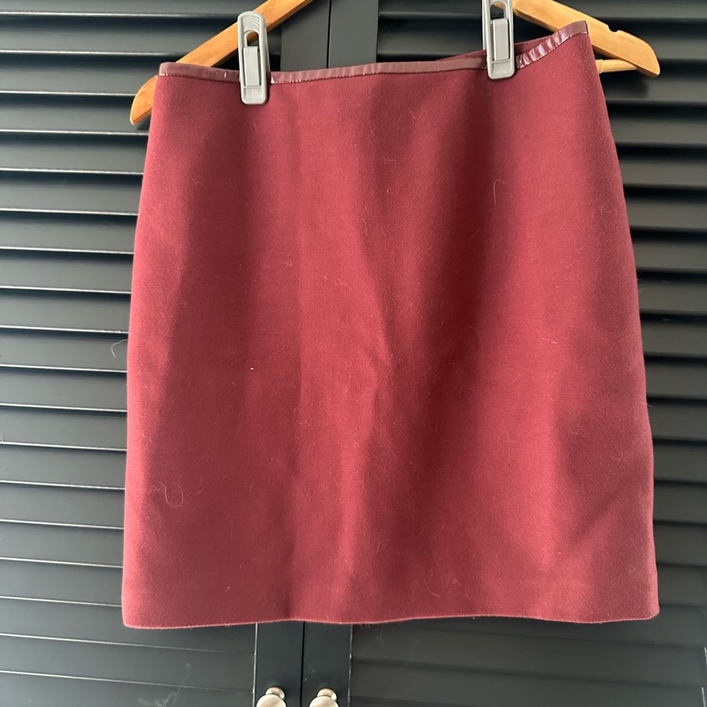 Elegant Burgundy Women's Skirt